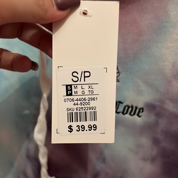 Sweater - Picture 2 of 2